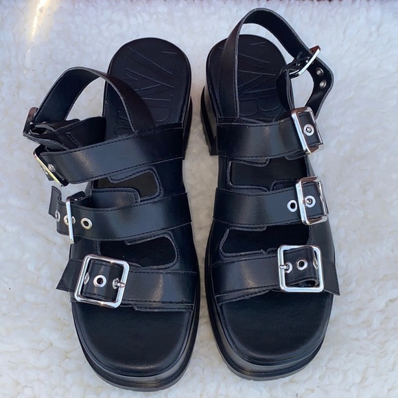 Zara Women Platform Track Sole Sandals Buckles Size 40 - Picture 3 of 12